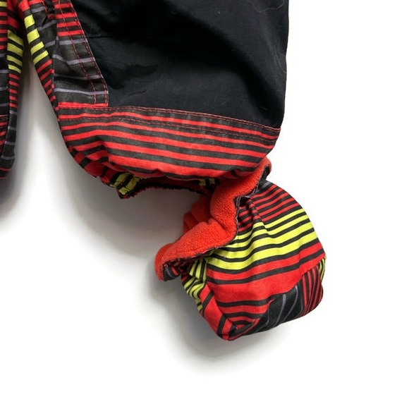 EUC 6 Months Snowsuit Gagou Tagou with Attached Mitts and Booties - Picture 6 of 10